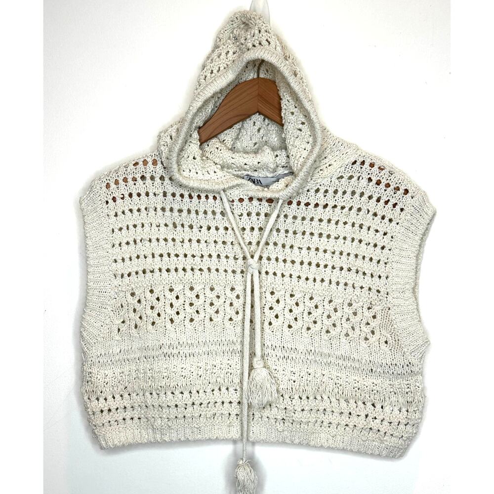 Zara hooded sleeveless crochet cropped cream color women's top size Large